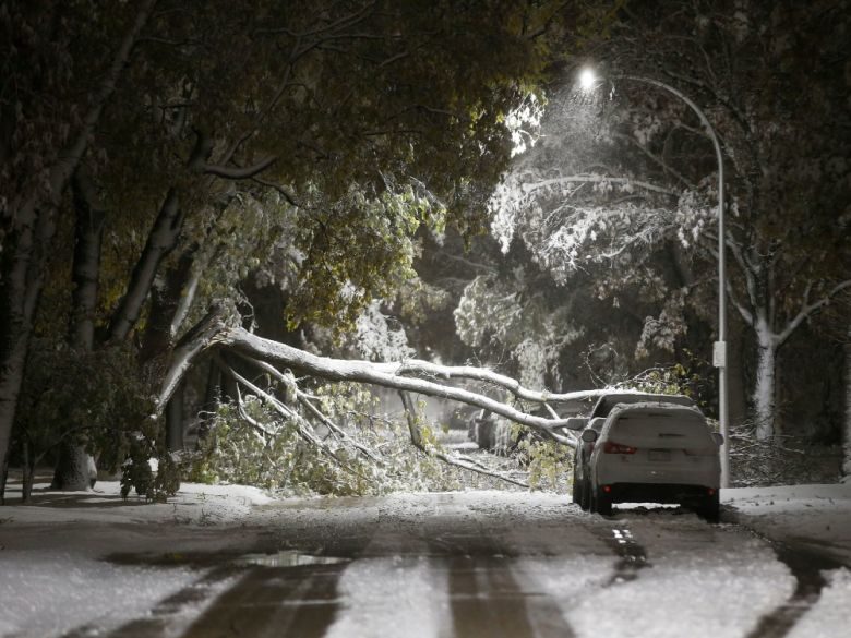 Click to enlarge Winnipeg snow storm