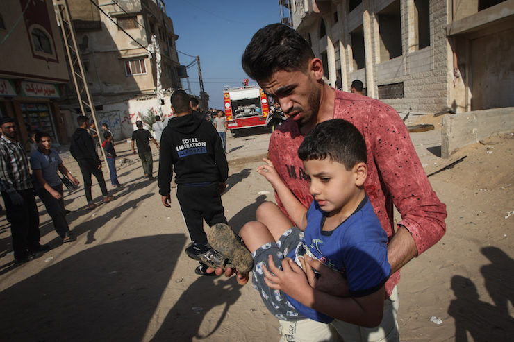 gaza bomb evacuate children