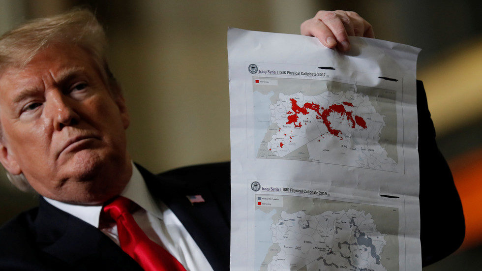 Trump with ISIS occupation map