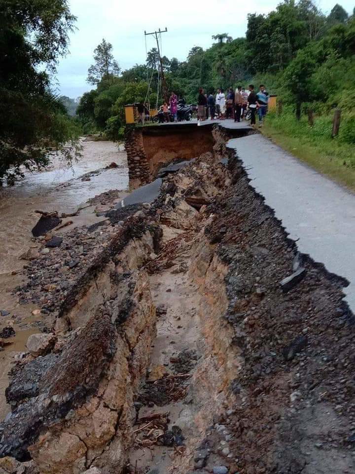 Flood damage in Central Tapanuli Regency