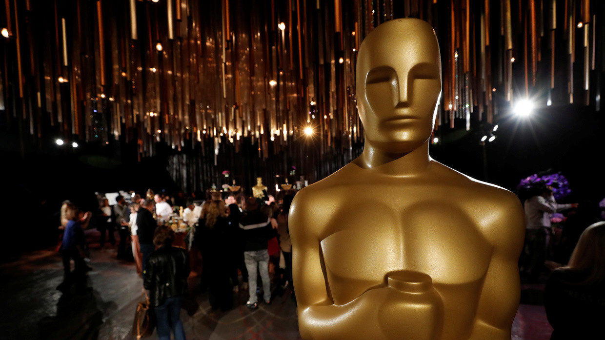 Click to enlarge oscars statue