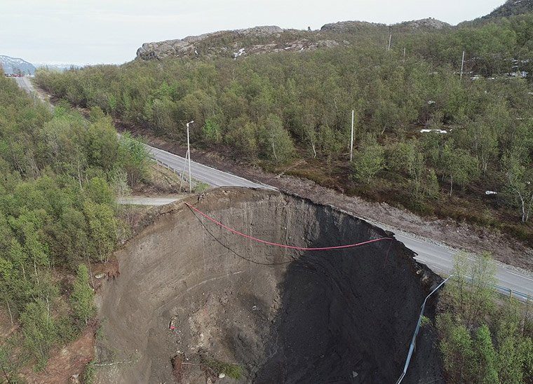 landslide norway destroys road
