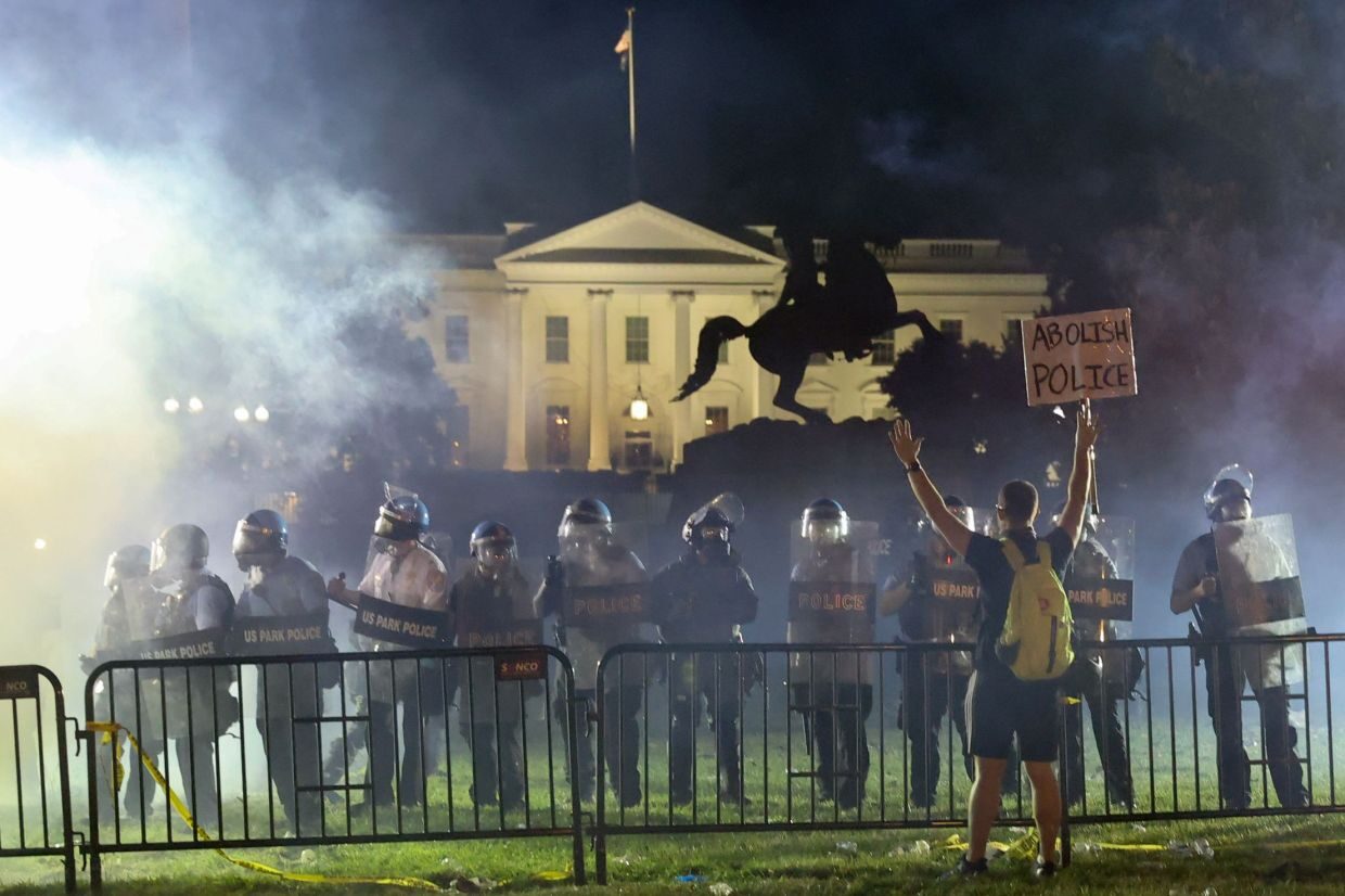BLM floyd protest white house