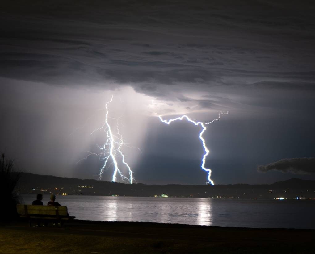Click to enlarge Lightning streaks across the Bay area
