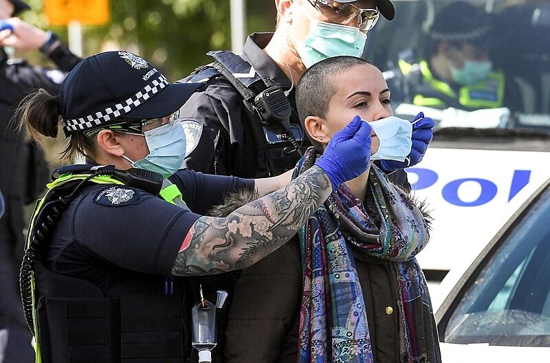 mask police protest australia