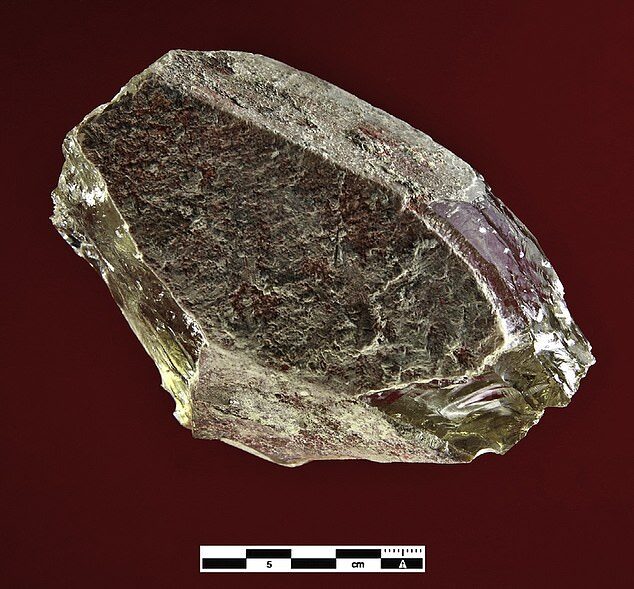 crystal core for arrowheads spain prehistoric grave