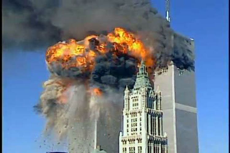 9/11 explosion twin towers wtc