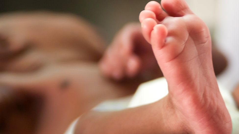 Click to enlarge Baby foot