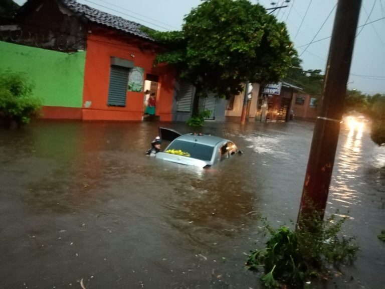 Flood rescue in San Miguel, El Salvador, 07 August 2021.