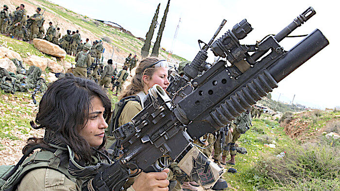 Women soldiers