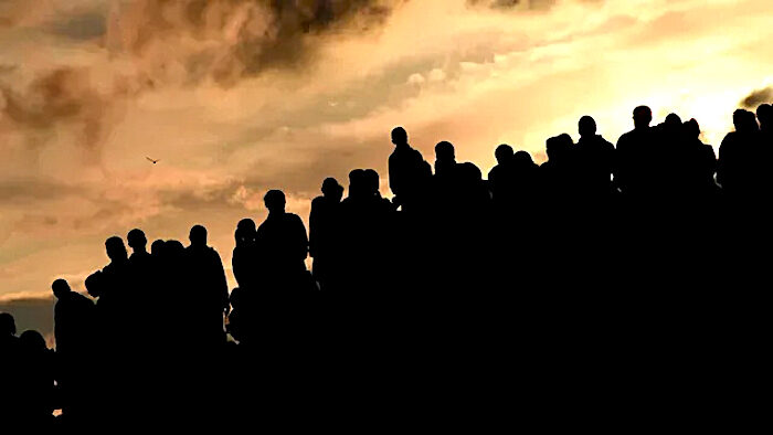 crowd silhouette