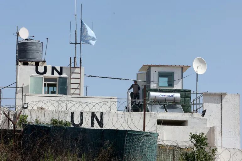 Click to enlarge israel attack peacekeepers