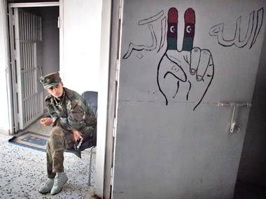 Click to enlarge soldier/Libya