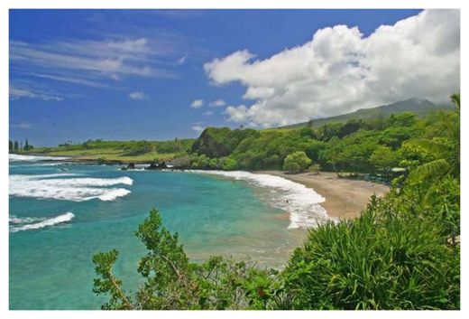 Hamoa Beach in Maui