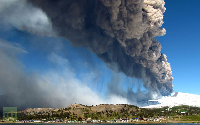 Click to enlarge Copahue Volcano_2