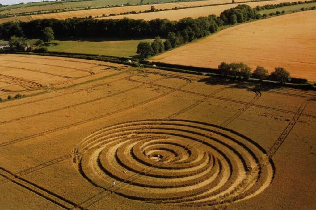 Click to enlarge Crop Circle_1