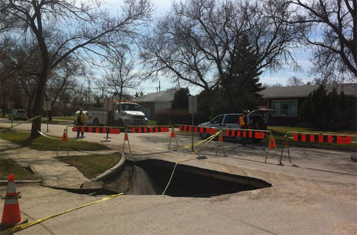 Click to enlarge large sinkhole in Winnipeg