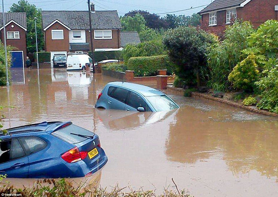 Flash flooding Hits UK As Huge Thunderstorms Sweep Country More Than Flash flooding Hits UK As Huge Thunderstorms Sweep Country More Than