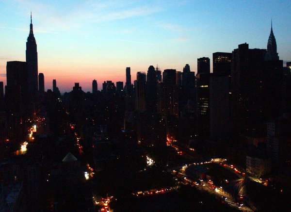 Click to enlarge 2003 NYC blackout