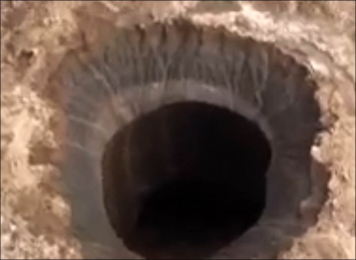 Click to enlarge Siberian Sinkhole_3