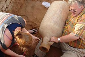 clay amphora 