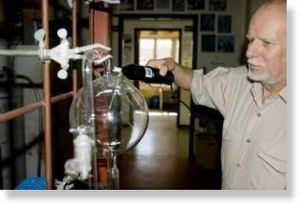 Scripps professor of marine chemistry Jeff Bada
