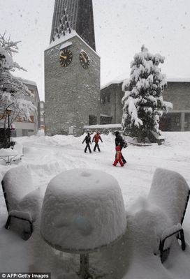 Click to enlarge Early Snow
