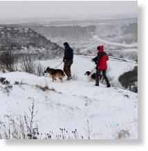 Icy conditions as snow hits Britain 
