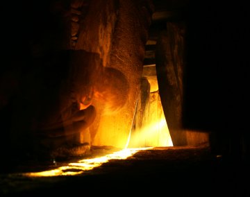 Great tomb of Newgrange