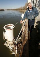 Sinking river eroding banks