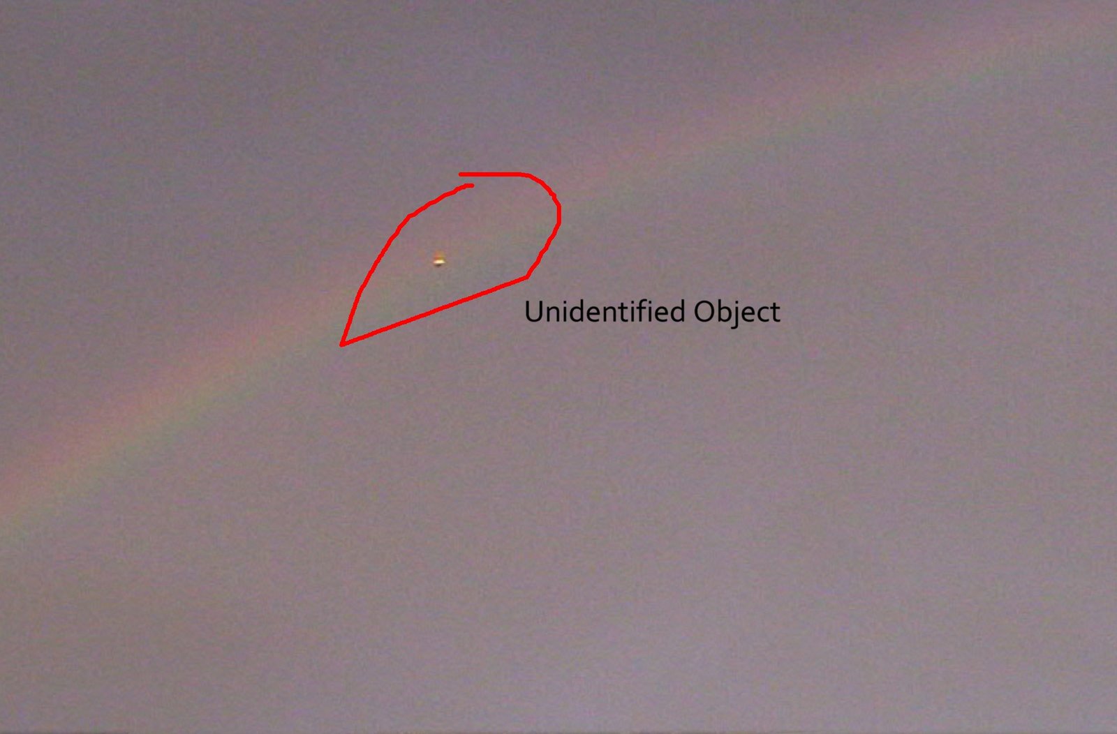Click to enlarge UFO in a rainbow