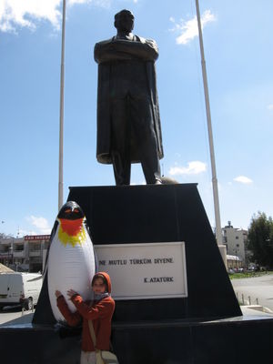 Click to enlarge PG in Nicosia 9