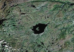 Mistastin Lake, Canada