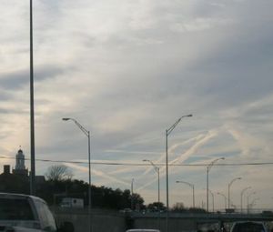 Click to enlarge Vapor trails 1