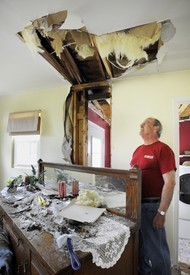 Click to enlarge hole2