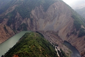 Tangjiashan quake lake