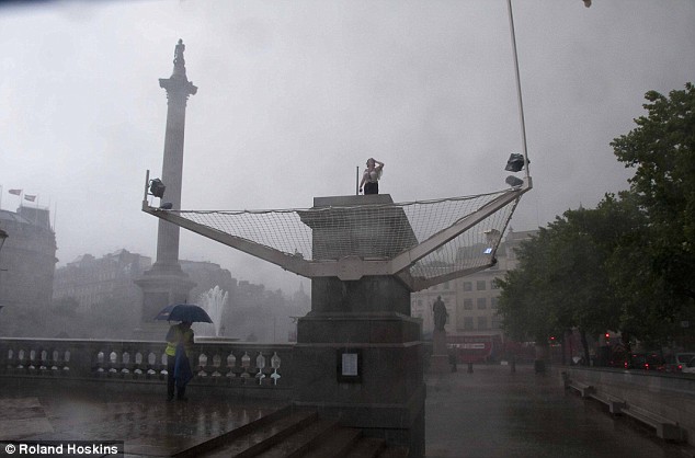 Click to enlarge torrential rain Britain