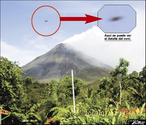 ufo over costa rica volcano