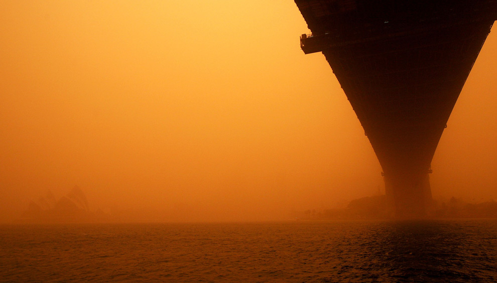 Click to enlarge Australia Dust Storm 3