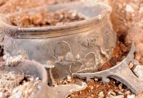 Thracian tomb