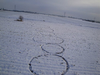 Click to enlarge Hoeven snow formation #2