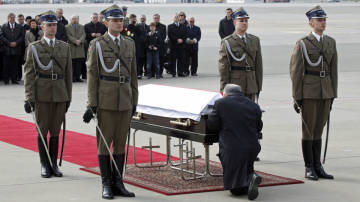 Click to enlarge Coffin
