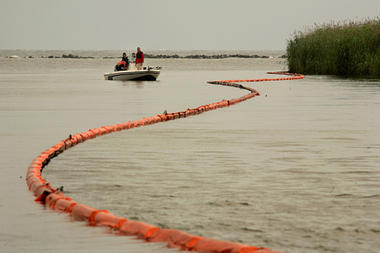 gulf oil spill boat