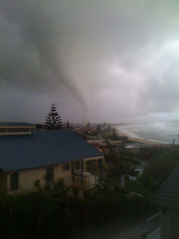 Click to enlarge Lennox Head Tornado 1