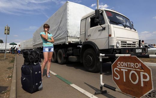 Click to enlarge russian aid convoy
