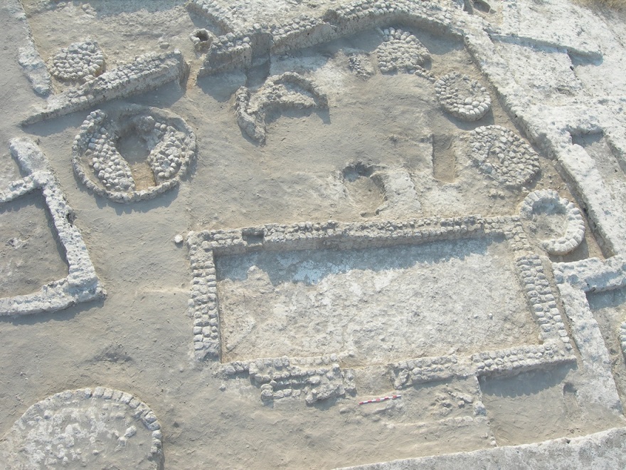 Click to enlarge Tel Tsaf Silo