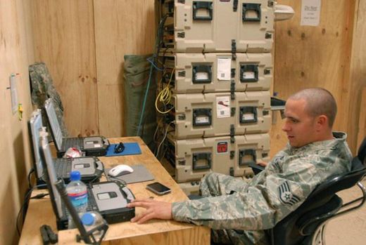 Air force staffer