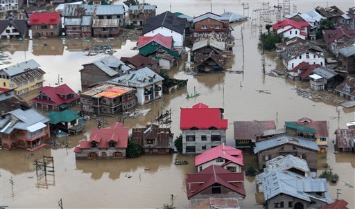 Click to enlarge pakistan india floods sept 2014