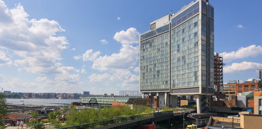 Standard Hotel High Line New York