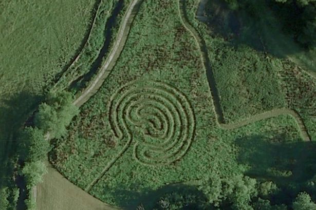 Mysterious pattern